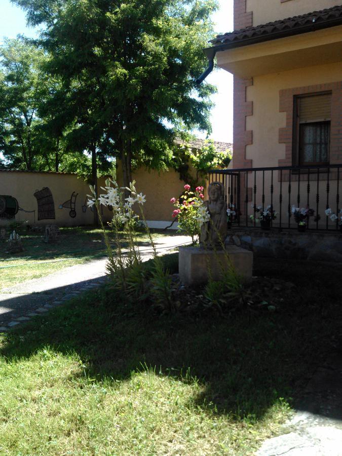 Hotel Fuerte De San Mauricio Palazuelo de Vedija Esterno foto